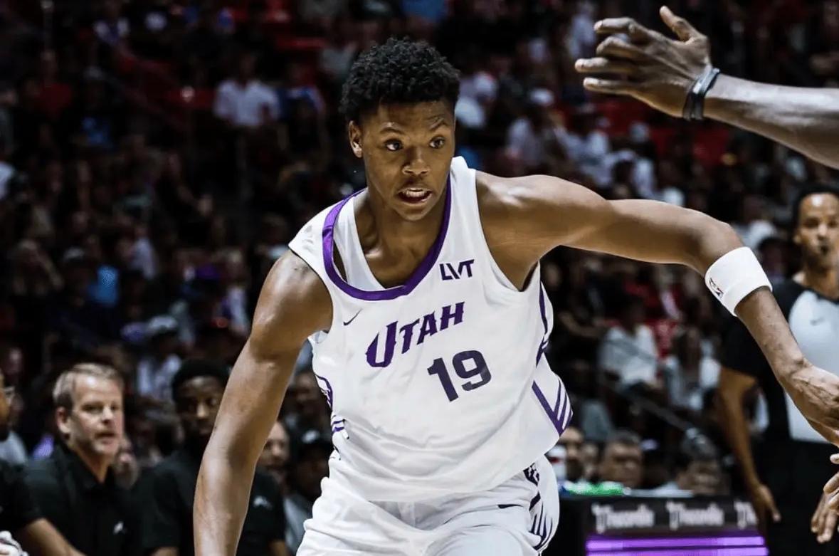 狂轰28+10！刚进NBA就要当老大？76人探花攻防一体，尽显韦德风范