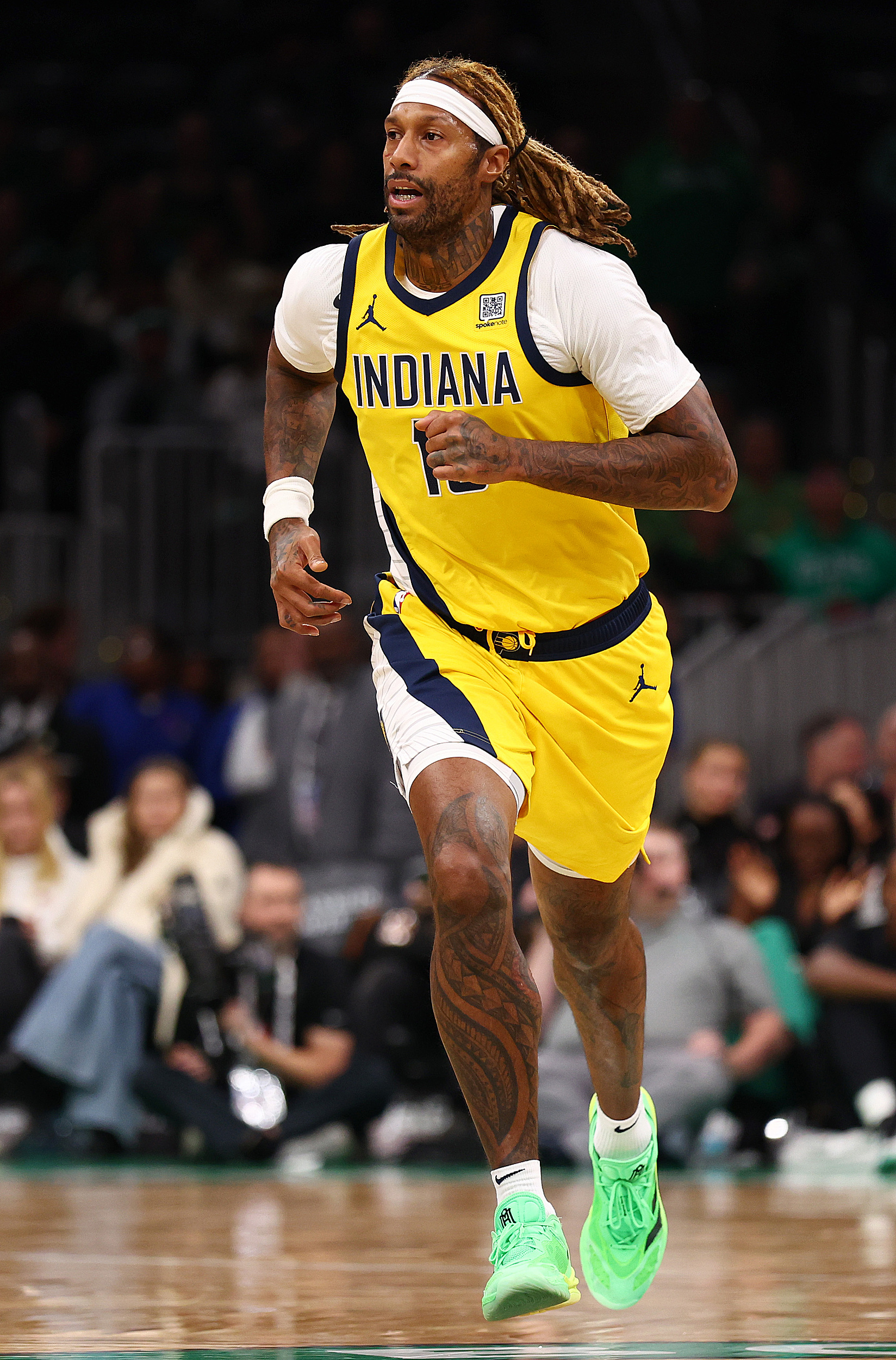 kaiyun-卡莱尔：詹姆斯·约翰逊综合格斗战绩全胜，他绝对是个狠角色